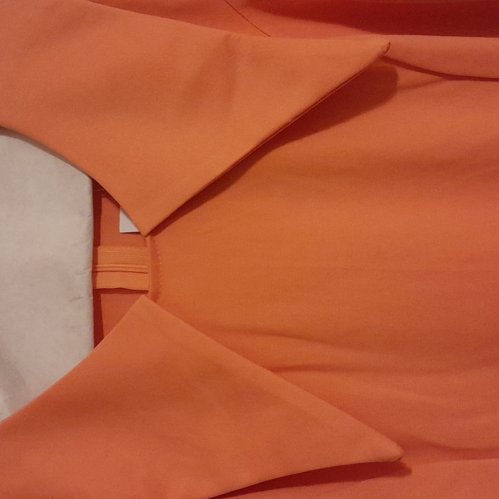 Dress - Picture 2 of 3